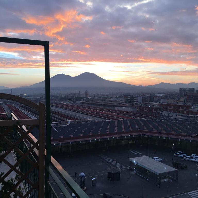 Top Floor Rentrooms Napoli - Camera King Superior - 38