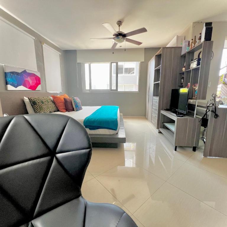 Playa Centro Rooftop Apartments & Studios - Deluxe King Studio - 13
