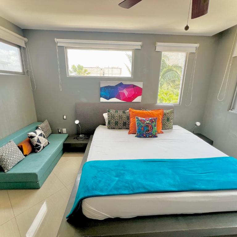 Playa Centro Rooftop Apartments & Studios - Deluxe King Studio - 10