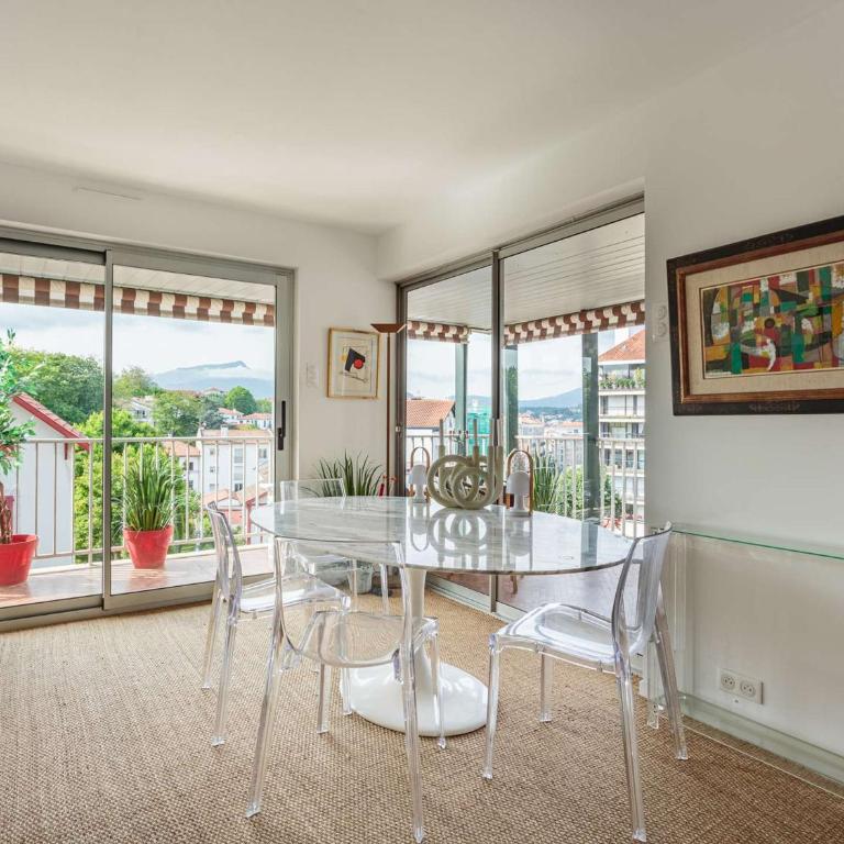 Appartement moderne en centre-ville avec balcon et parking à 400m de la plage - FR-1-4-693 - Appartamento - 9