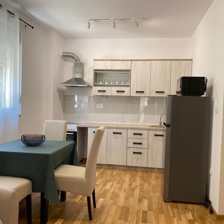 New apartment in Becici - One-Bedroom Apartment with Balcony - 4