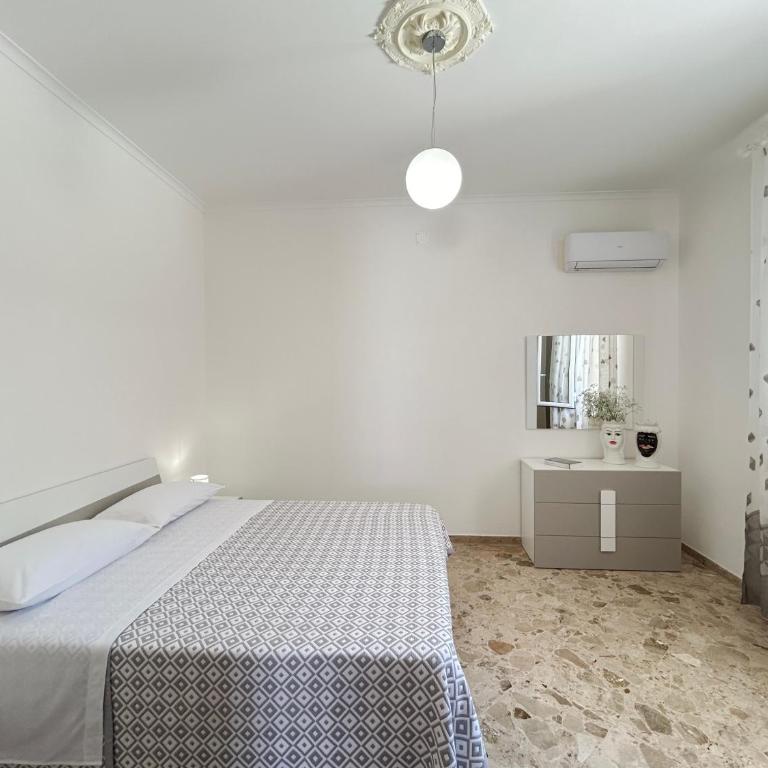 Villa Sole near the sandy beach, parking & wifi - Casa con 2 Camere da Letto - 28