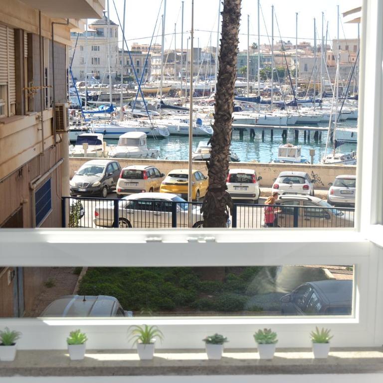 Case Vacanze Balù - Apartment with Sea View - 11