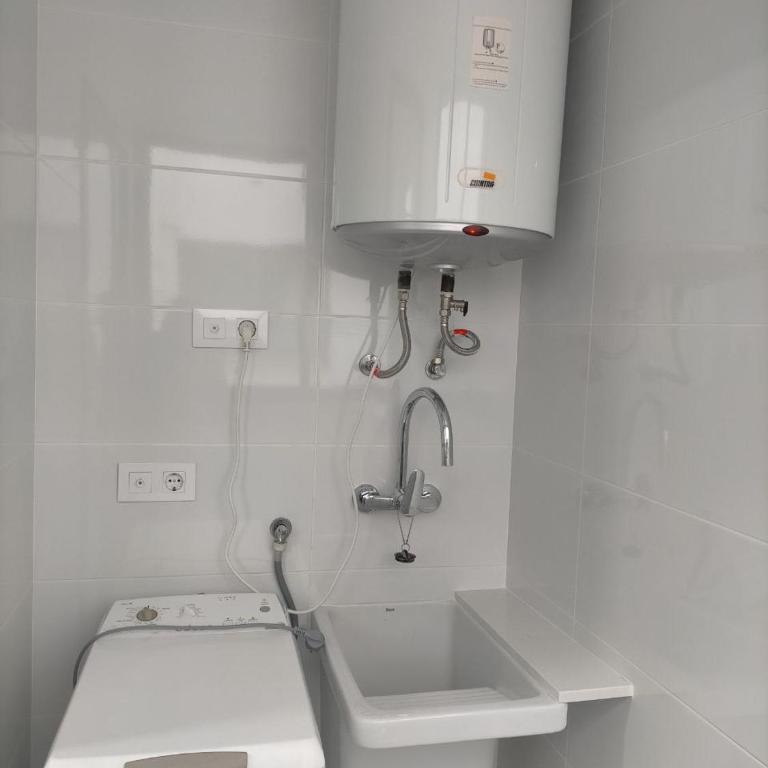 Apartamento primera linea con piscina y parking. - Apartamento de 2 dormitorios - 24
