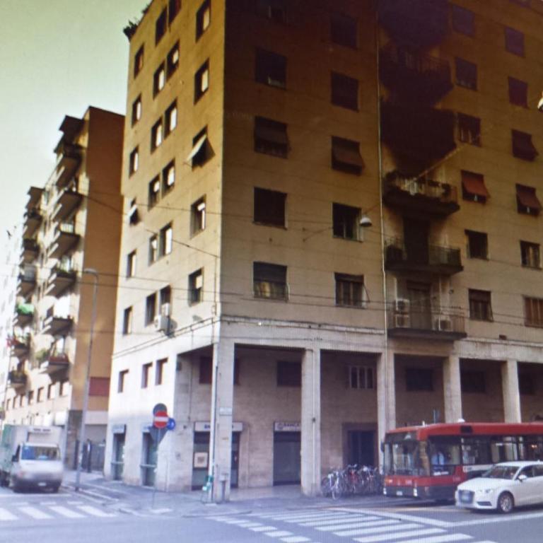 Bed & Breakfast CENTRALE - Camera Singola con Bagno - 12