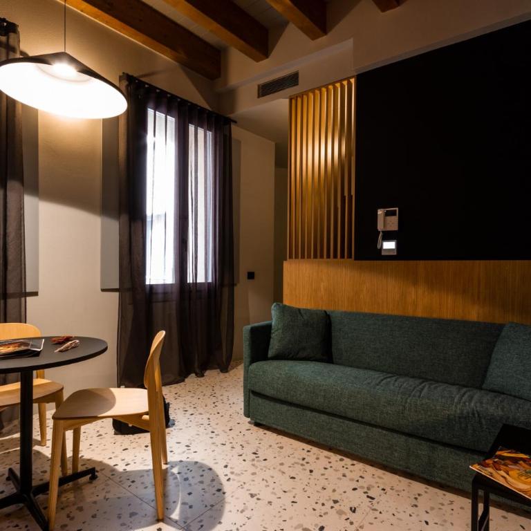 Residenza San Longino - Appartamento Standard - 74