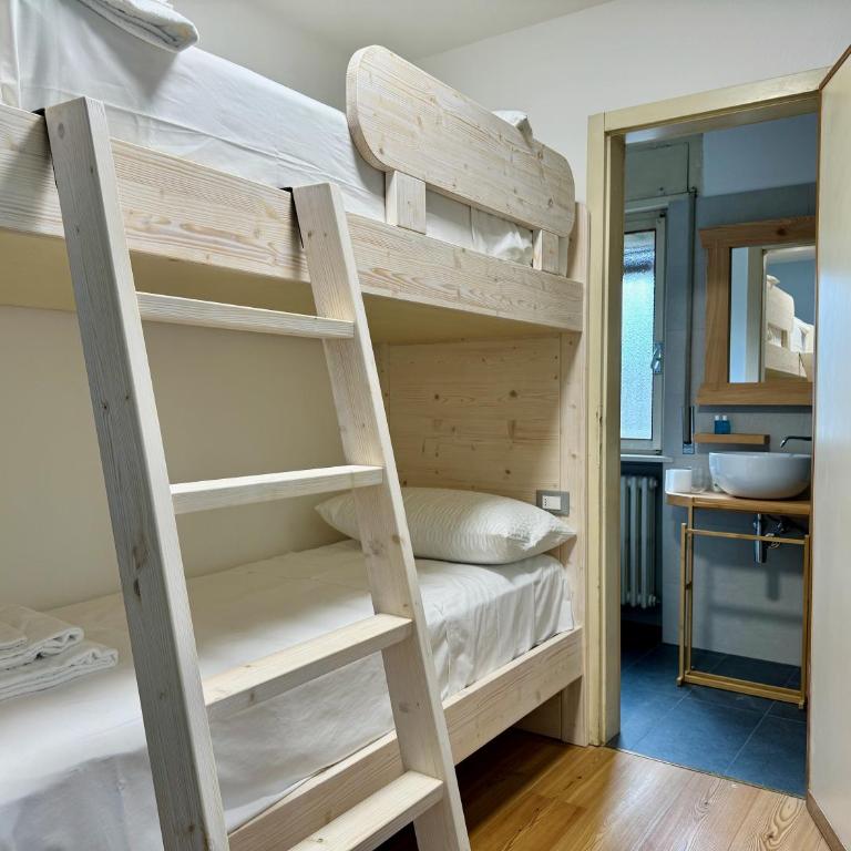 Spacious Alpine Retreat & Parking - Appartamento - 32
