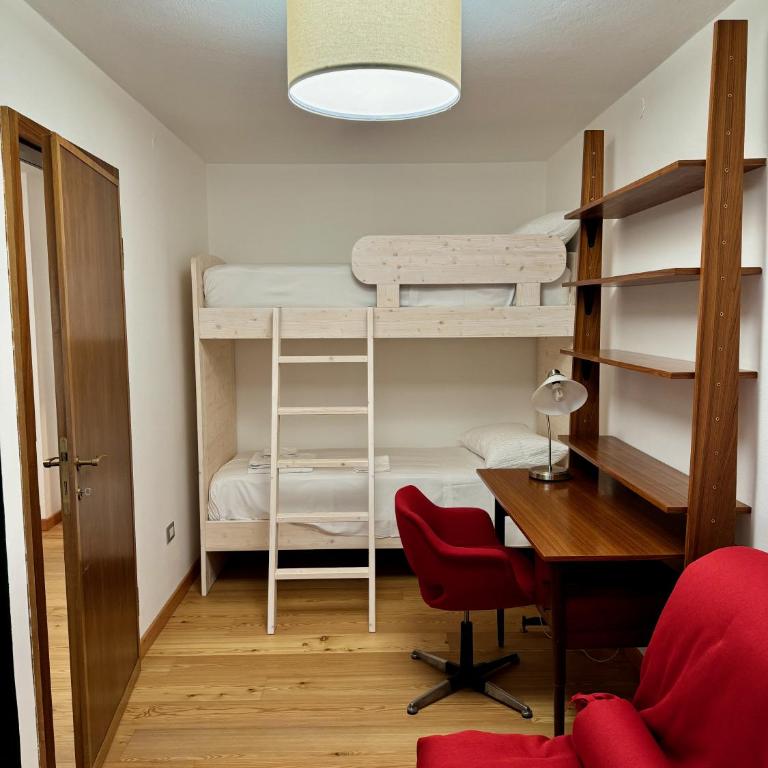 Spacious Alpine Retreat & Parking - Appartamento - 47