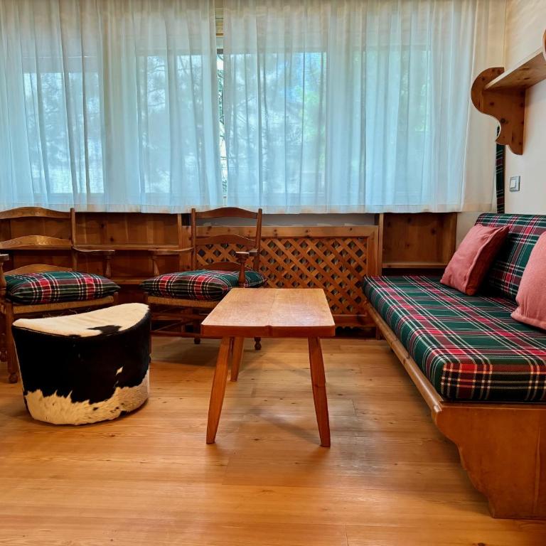 Spacious Alpine Retreat & Parking - Appartamento - 5