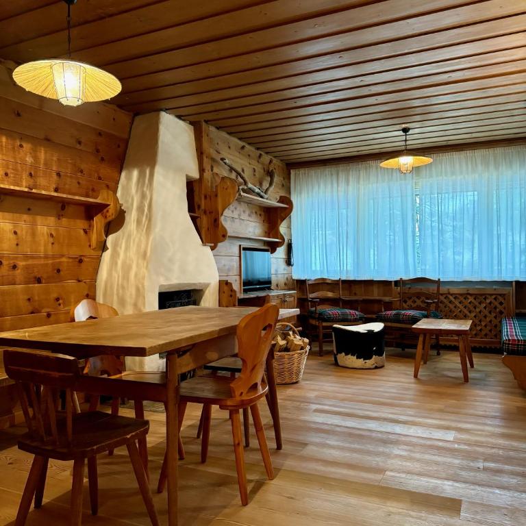 Spacious Alpine Retreat & Parking - Appartamento - 7