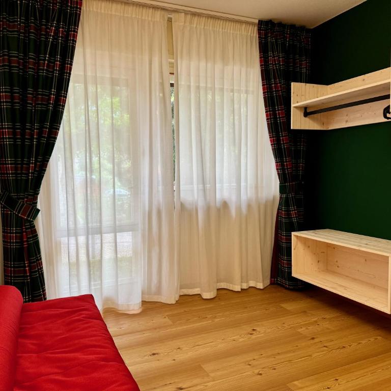 Spacious Alpine Retreat & Parking - Appartamento - 38
