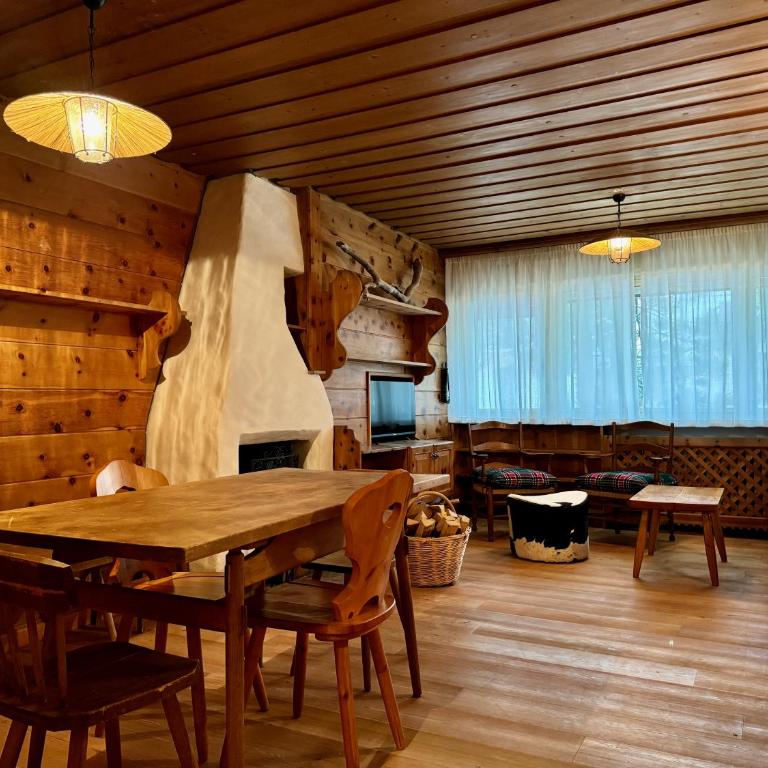 Spacious Alpine Retreat & Parking - Appartamento - 15