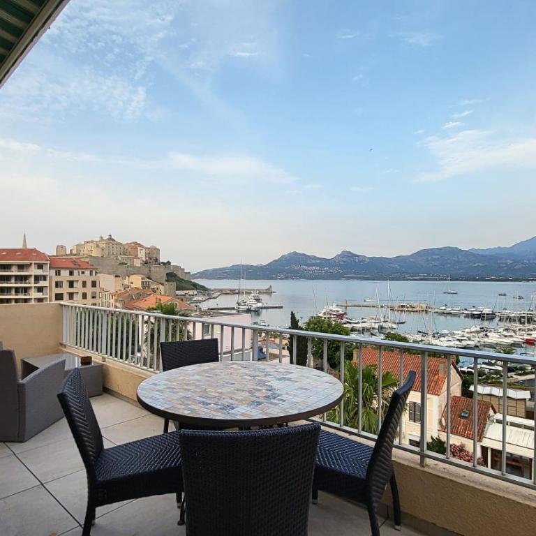 Appartement sur la baie, en centre ville - Apartamento de 1 dormitorio - 1