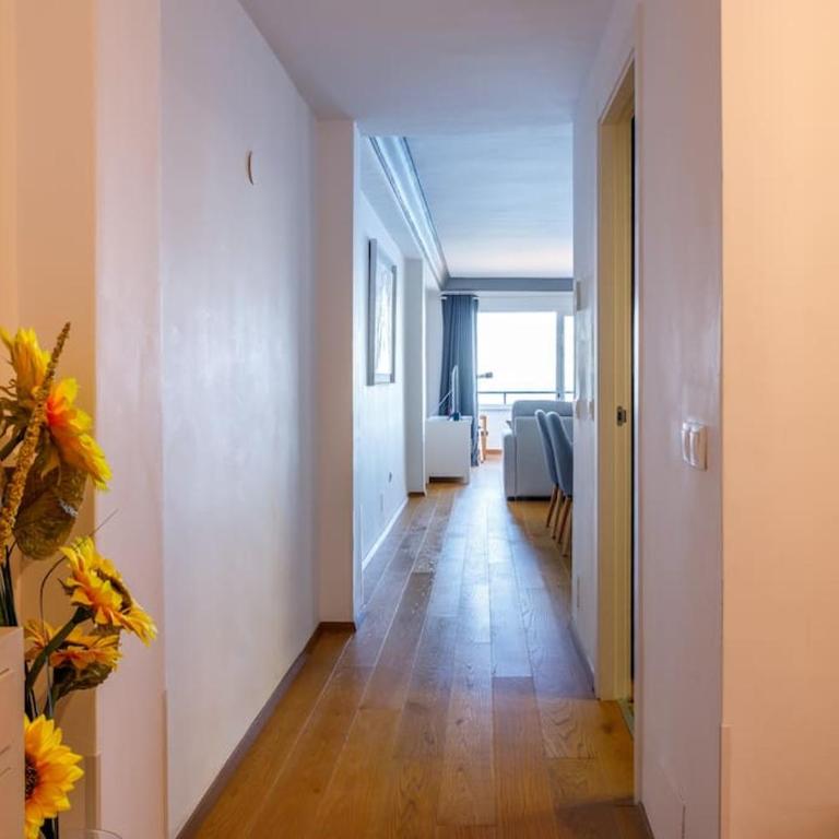 Astonishing views by the sea - Three-Bedroom Apartment - 12