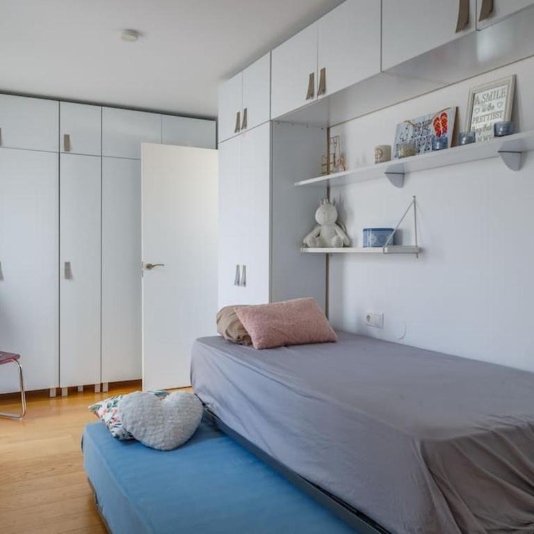 Astonishing views by the sea - Three-Bedroom Apartment - 16