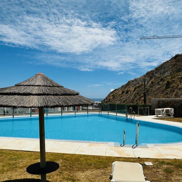 Magnificient 3 Bedroom Apartment by the Beach - Three-Bedroom Apartment - 36