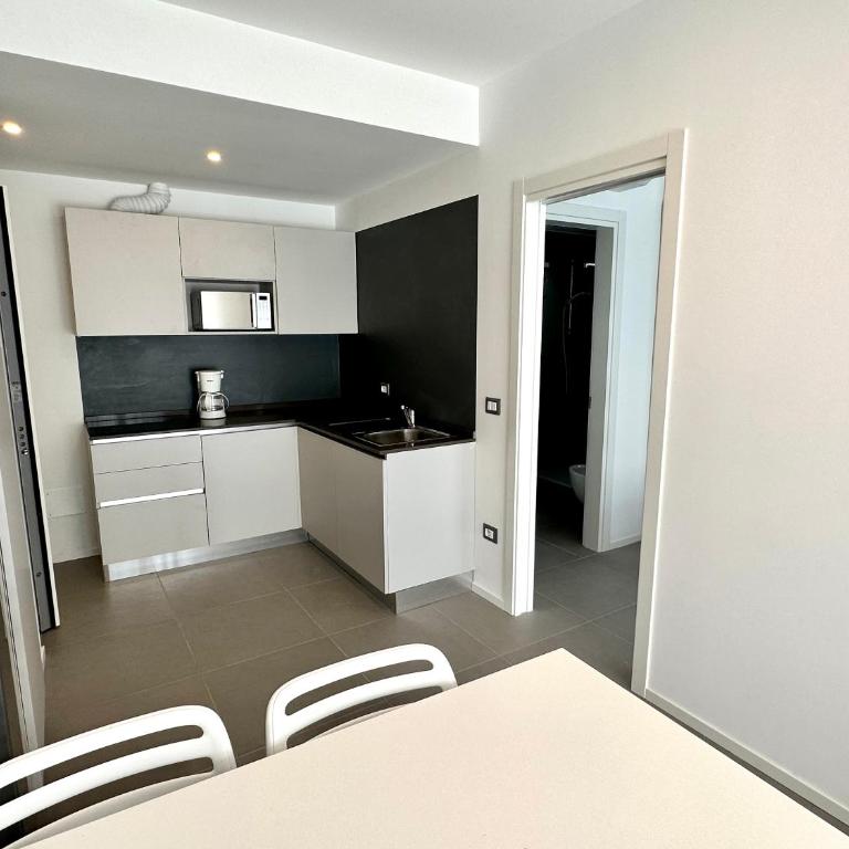 Nuovo condominio con piscina e garage - Appartamento Deluxe con 1 Camera da Letto - 6