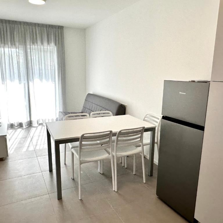 Nuovo condominio con piscina e garage - Appartamento Deluxe con 1 Camera da Letto - 7
