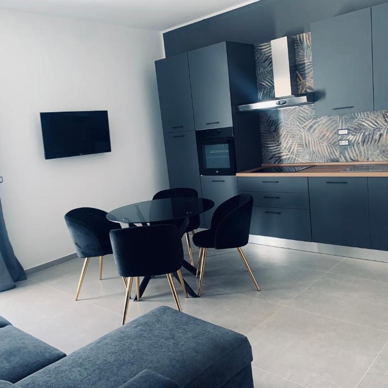 Il Rifugio sul mare Apartments - Apartment with Garden View - 12