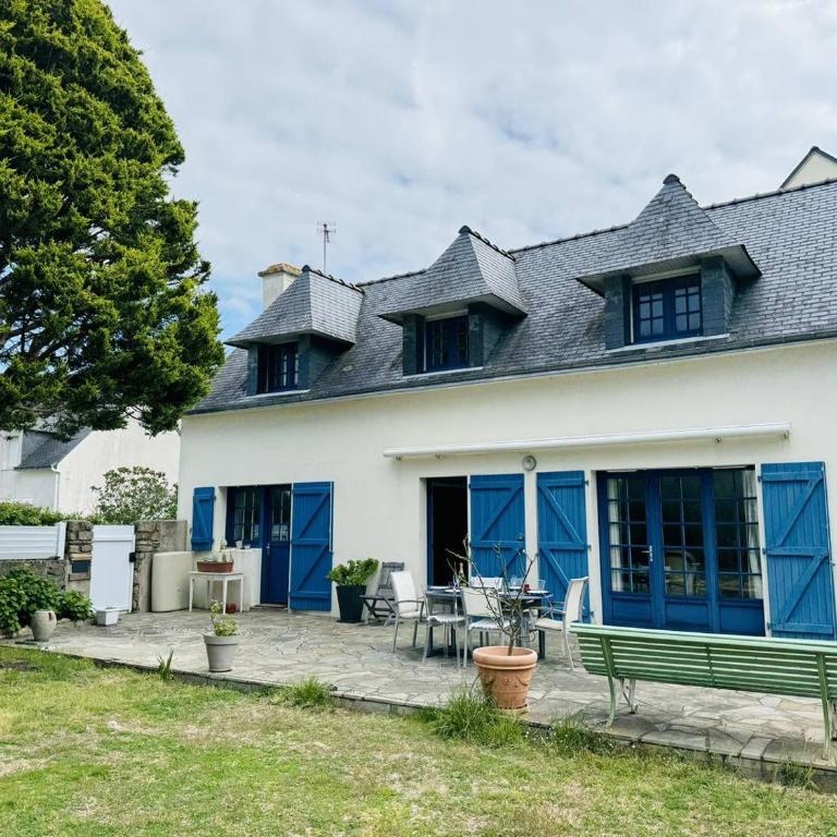 Maison voie privée, hyper centre-ville, 200m plage - Two-Bedroom House - 2