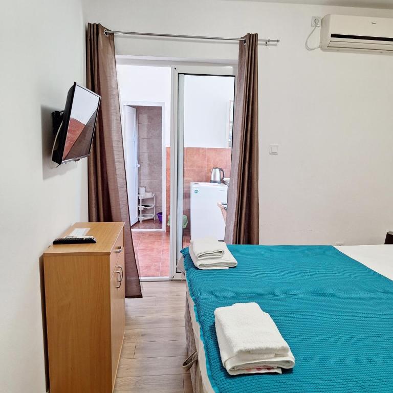 Apartmani Hortenzija - Apartman sa Pogledom na Vrt - 15