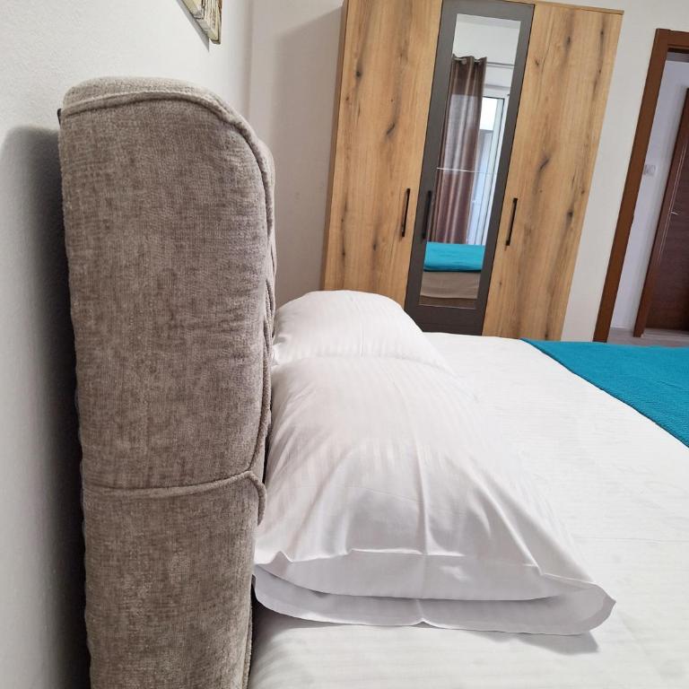 Apartmani Hortenzija - Apartman sa Pogledom na Vrt - 14