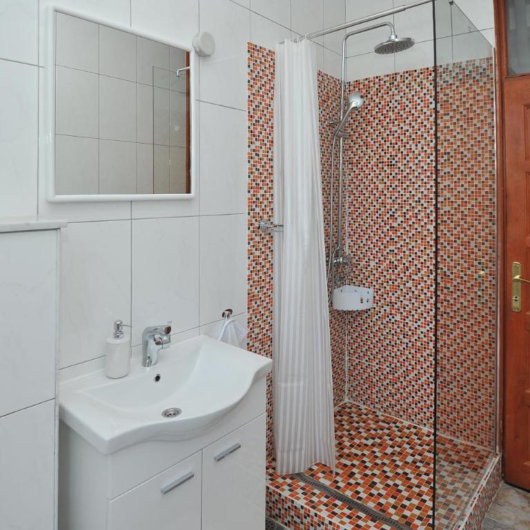 Pool House Maslina - Apartment with Pool View - 20