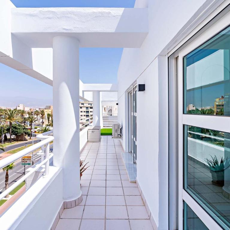 Ático El Faro - One-Bedroom Apartment - 5