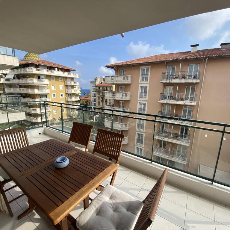 Nice Magnan 2P-Piscine, Clim, Parking - Appartement 1 Chambre - 9