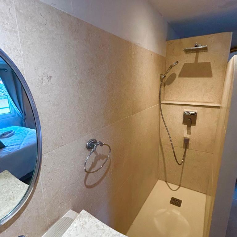 Appartement Lumineux Intra-muros, calme - Apartment mit 1 Schlafzimmer - 6