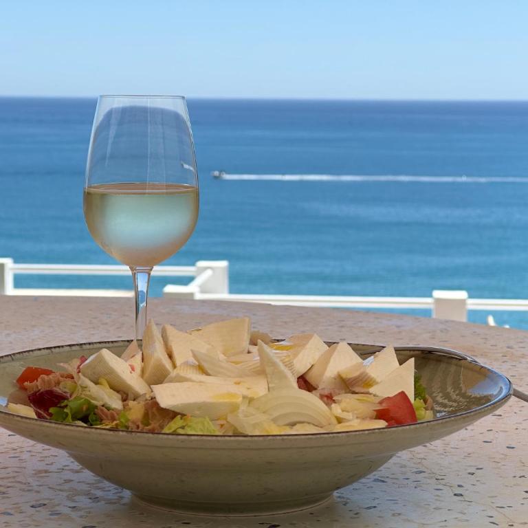 Casa Folimanka, 250sqm Garden Duplex with Jacuzzi, Sea View & Cinema - Two-Bedroom Apartment - 70