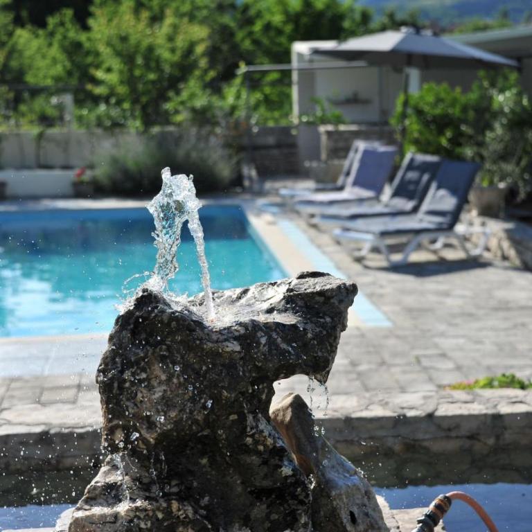 Pool House Maslina - Apartment with Pool View - 60