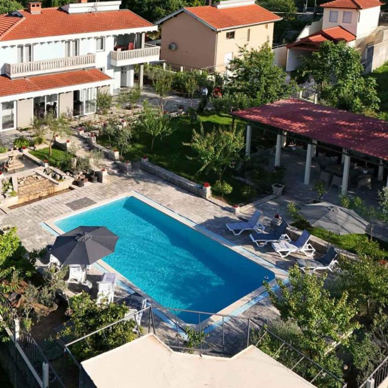 Pool House Maslina - Apartment with Pool View - 57