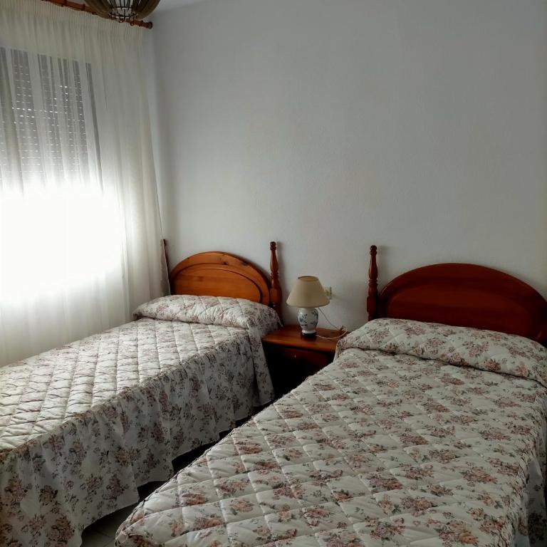 Apartamento primera linea con piscina y parking. - Apartamento de 2 dormitorios - 9