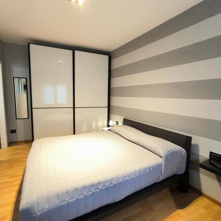 Casa Dina - Appartamento con 1 Camera da Letto - 4