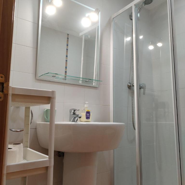 Apartamentos Chevere Blanco-Huca - Estudio con cama extragrande y sofá cama - 15