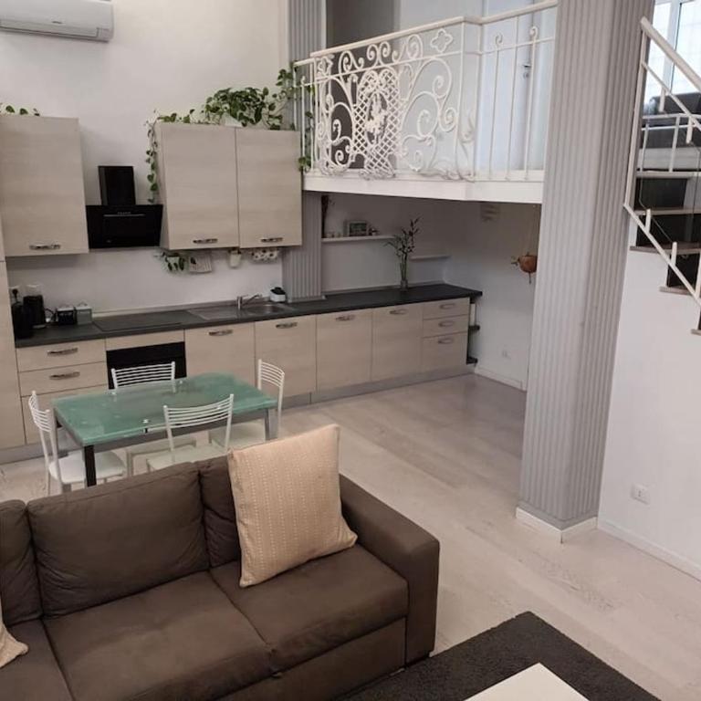 Appartamento Loft Navigli - Bocconi - IULM - Appartamento con 2 Camere da Letto - 4