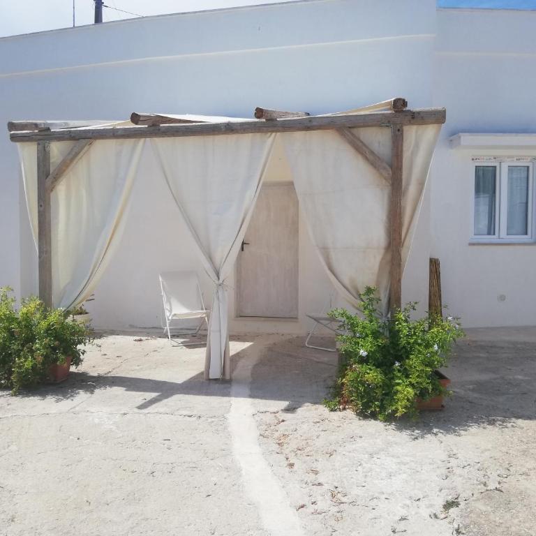 Holiday Home Trullo Antico - Camera King con Vista Giardino - 5