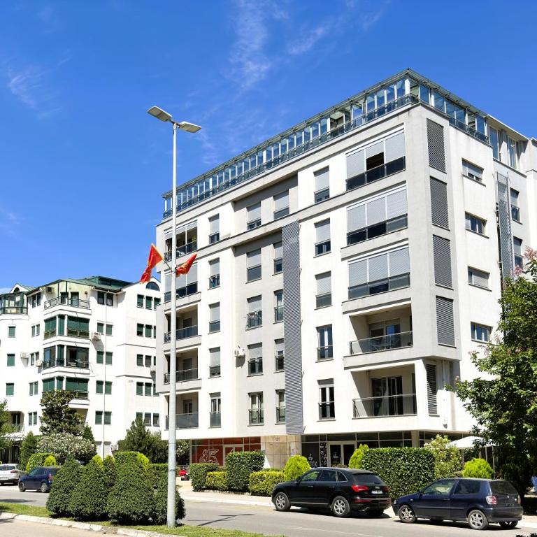 Renta Stanovi Podgorica - Apartment with River View - 2