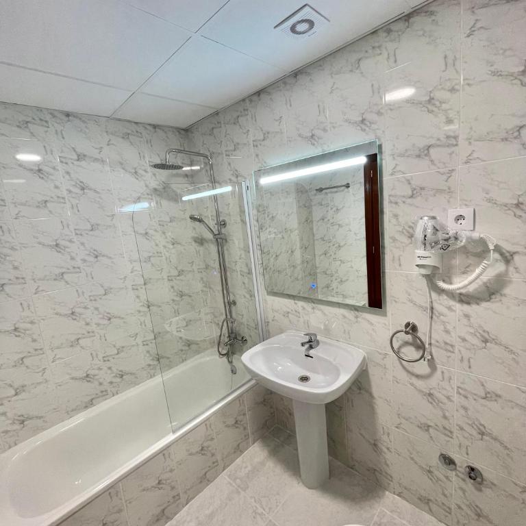 Júbilus Rooms - Habitación Cuádruple Deluxe - 2