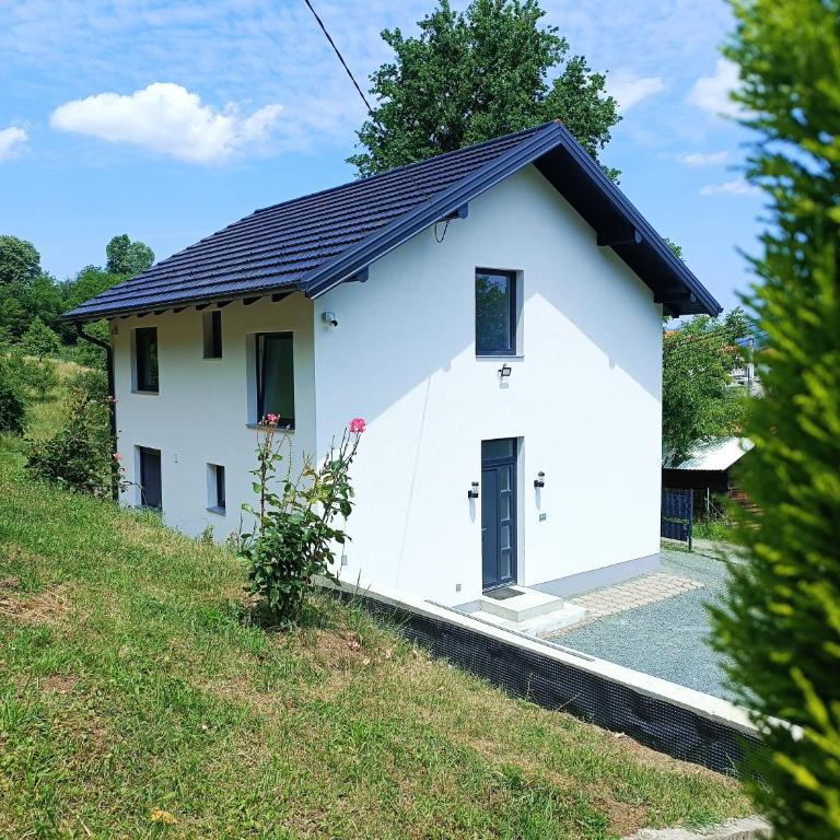 Zen Apartment Tuzla - One-Bedroom Apartment - 13