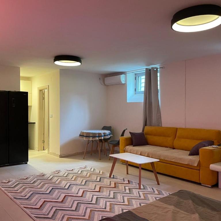 Podgorica 23 - Apartman sa 1 Spavaćom Sobom - 2
