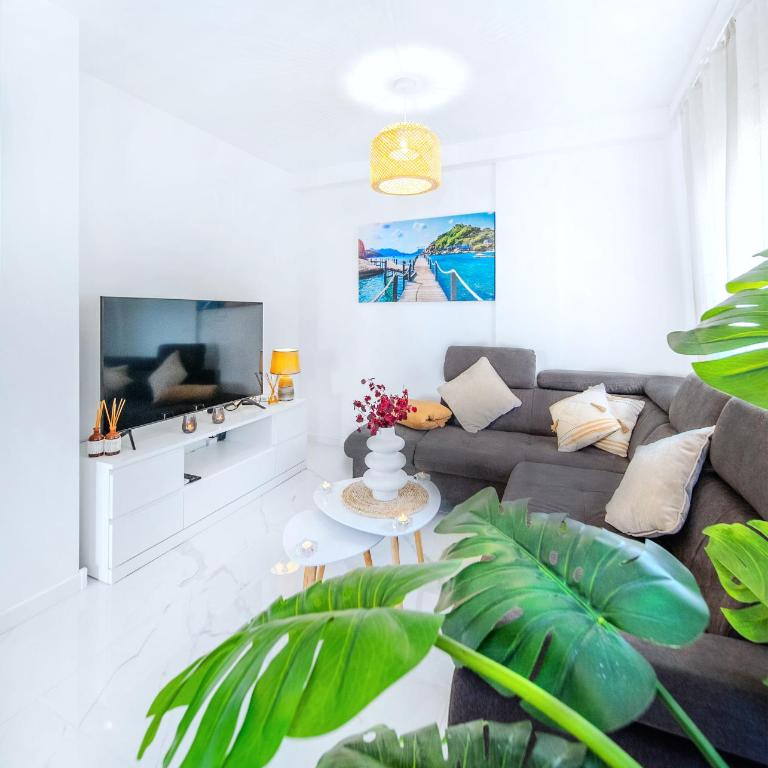 Casa Mario, La Zenia Boulevard area,fantastic 2 bedrooms, 2 bathrooms house with communal swimming pool and barbecue - Apartamento de 2 dormitorios - 5