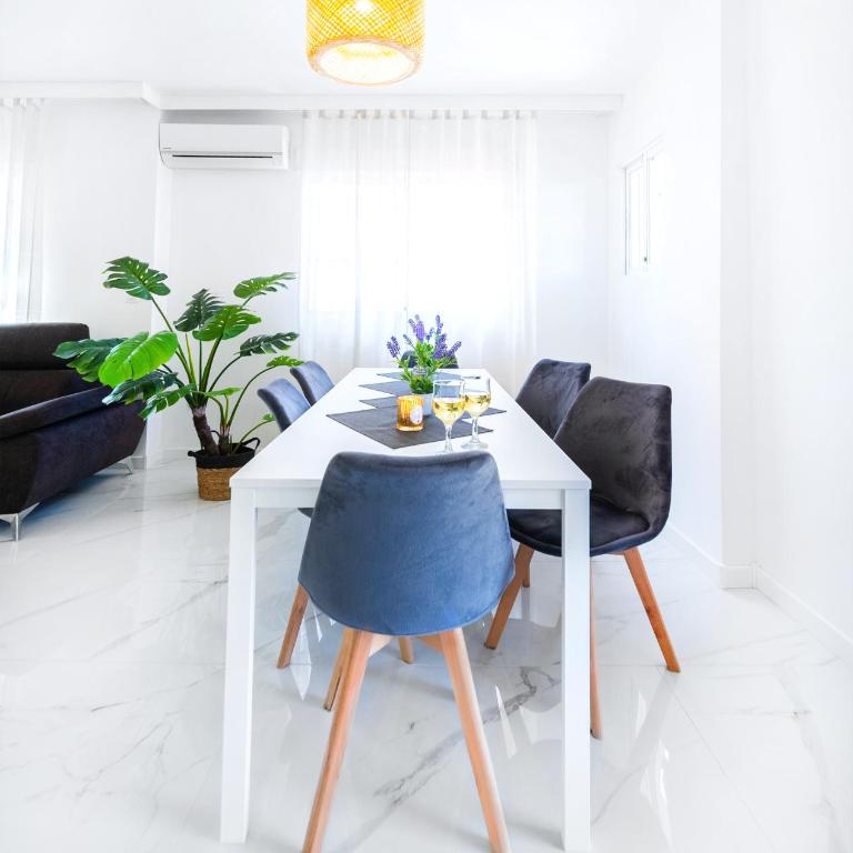 Casa Mario, La Zenia Boulevard area,fantastic 2 bedrooms, 2 bathrooms house with communal swimming pool and barbecue - Apartamento de 2 dormitorios - 7