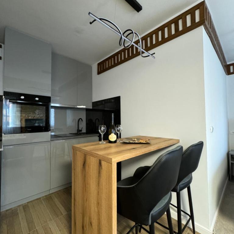 Apartments Radović - Studio 2 - 5