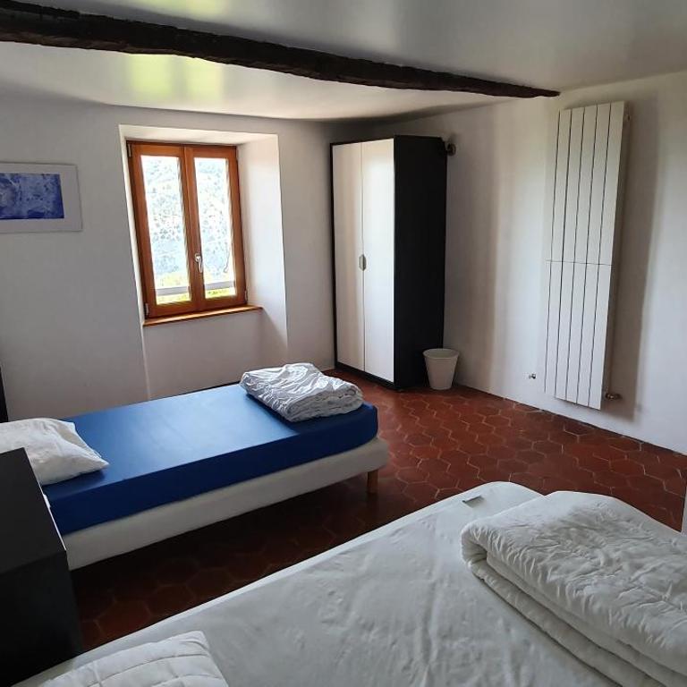 Grande maison de village 200 m2 calme tout confort - Maison 4 Chambres - 11