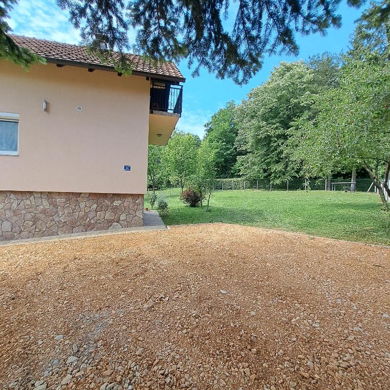 Vikendica Nature park Banja Luka - Kuća sa 1 Spavaćom Sobom - 32