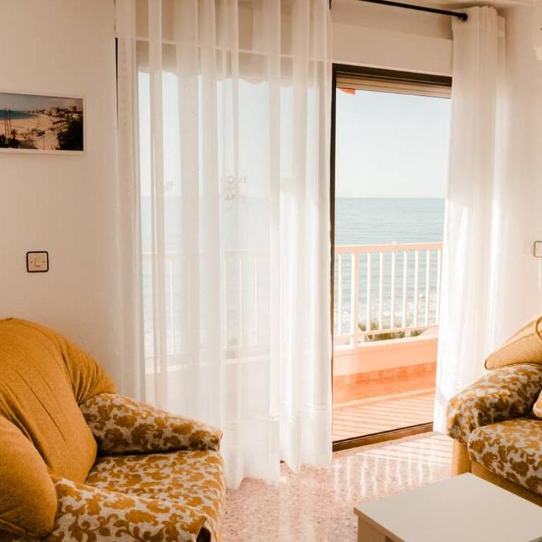 Amplio apartamento en 1ª línea de playa -Free Wifi - Apartamento - 27