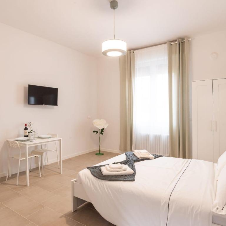 Mentana Guest House - Camera Matrimoniale con Bagno Privato - 5