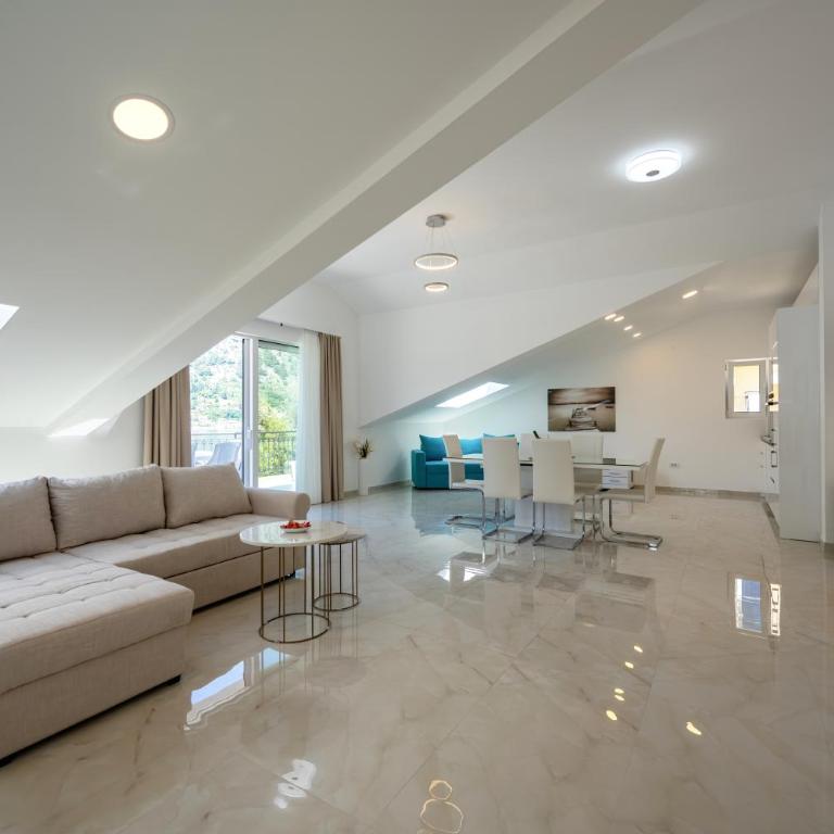 The Golden Luxury Apartments - Deluks Apartman Tipa "Suite" s Terasom i Pogledom na More - 5